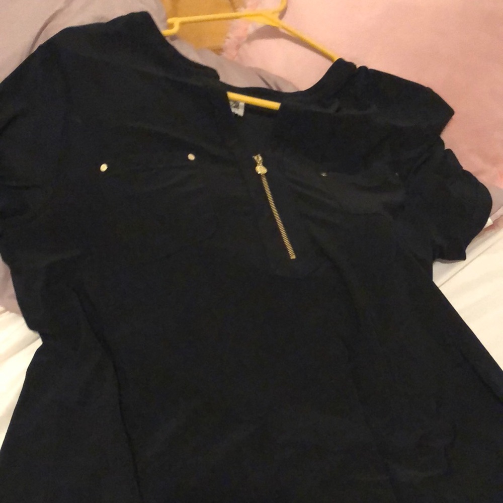 Cute soft black nice top